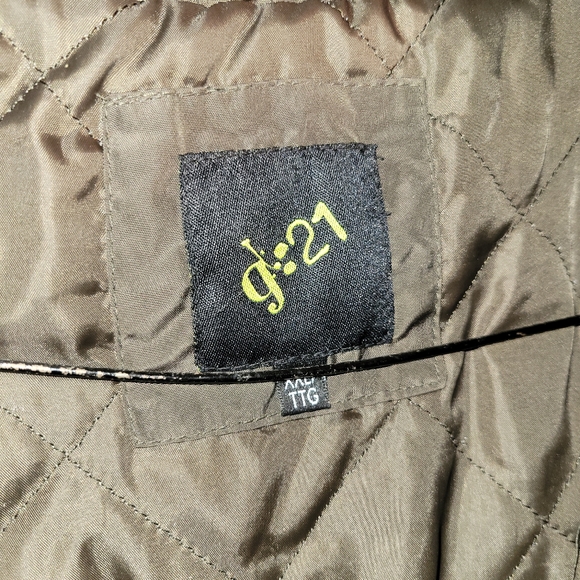 Jacket - Picture 2 of 3